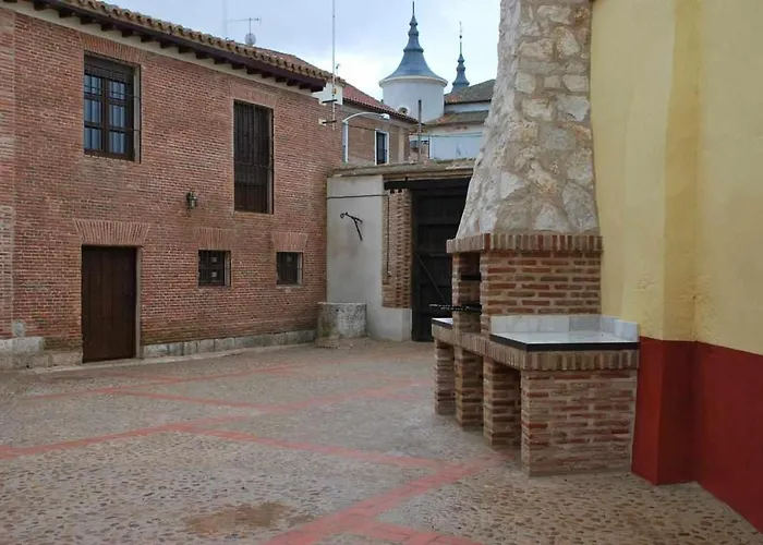 La Casona De Tia Victoria * ルエダ